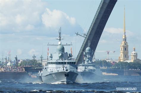 Russia marks Navy Day Photos World 中国军网英文版