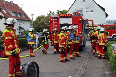 Einsatz Bung Wohnungsbrand Freiwillige Feuerwehr Obrigheim