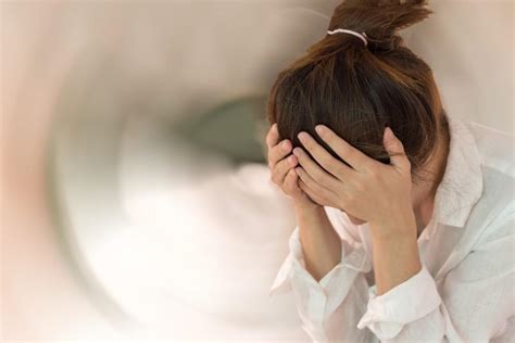 Is It Dizziness Or Vertigo Understanding The Symptoms Neurology