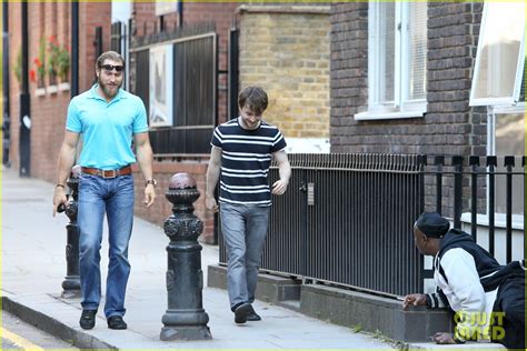 Cara Delevingne Meets Up With Daniel Radcliffe For Bike Ride Home