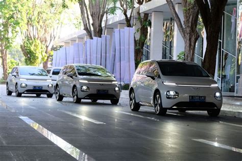 Dorong Perkembangan Ekosistem Mobil Listrik Wuling Hadir Di Pevc 2024