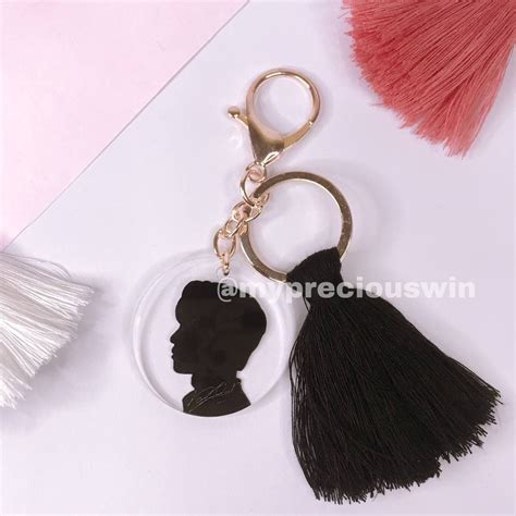 Jual Silhouette Ver NCT WAYV DAN CUSTOM Keyring Keychain Gantungan