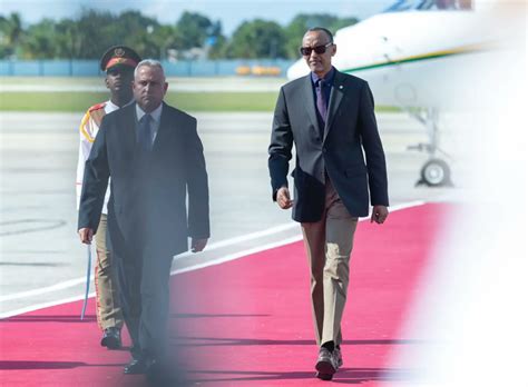 Perezida Kagame Ari Muri Cuba Mu Nama Ya G77 INDORERWAMO