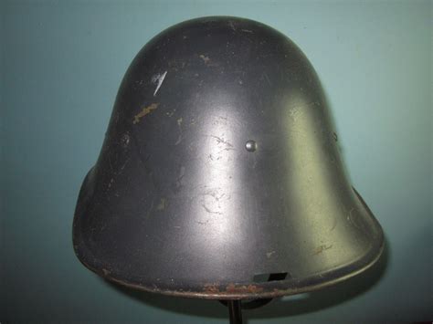 Named Dutch M R Collaborative Polize Helmet Stahlhelm Casque Casco