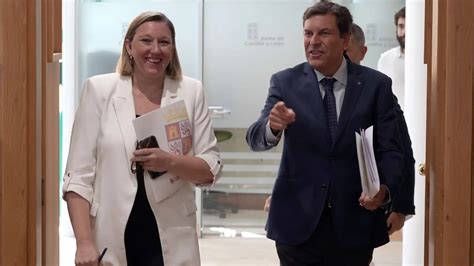 Castilla Y Le N Aprueba La Ley Reguladora Del Modelo De Atenci N En Los