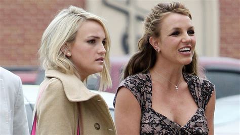 Video Britney Spears Reunites With Sister Jamie Lynn Ive Missed You So Much