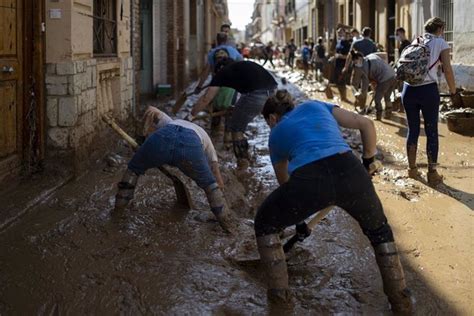 Plataforma Del Voluntariado Ensalza La Labor De Los Miles De