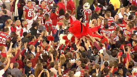 Wku Fans Rush Field After Victory Over Louisiana Youtube