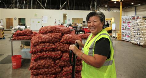 Volunteer Spotlight Alameda County Community Food Bank