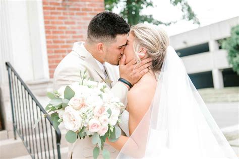 The Wedding Story Of Jackie And Drue Tranquill Weddingday Magazine