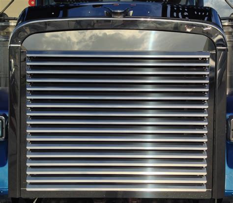 Grille Fits Freightliner Classic Fld 120 With 17 Louvers 430 Stainle