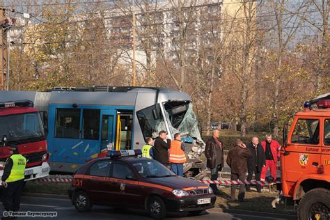 Wypadek Tramwajowy Na Legnickiej FOTO Transportnews