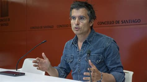 Borja Verea pide a la alcaldesa de Santiago que explique la reunión con