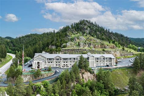 Baymont by Wyndham Keystone Near Mt. Rushmore | Keystone, SD Hotels