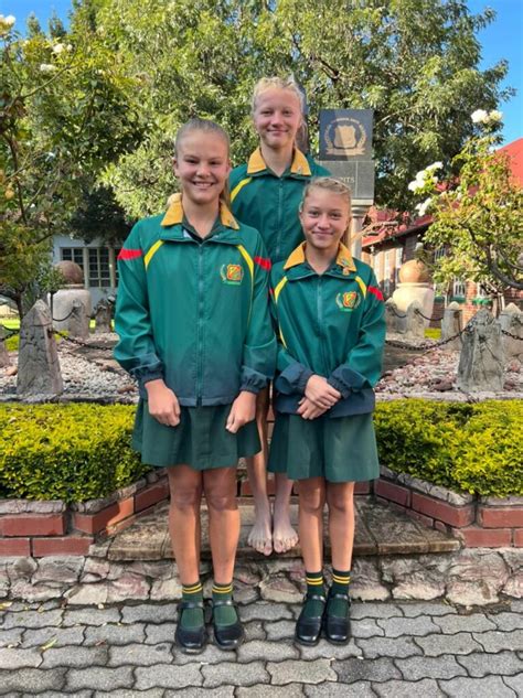 Laerskool Brits Hokkiedogters Tot Provinsiale Spanne Verkies Awsum