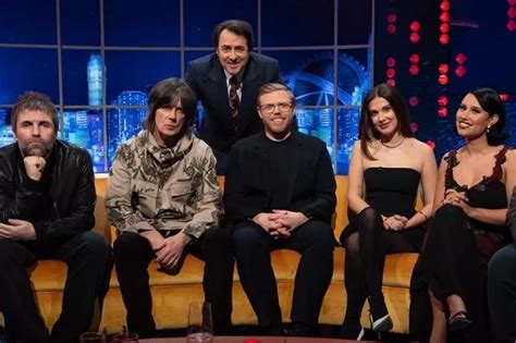 Itv Jonathan Ross Show Fans Cringe As John Squire Gives Most Awkward