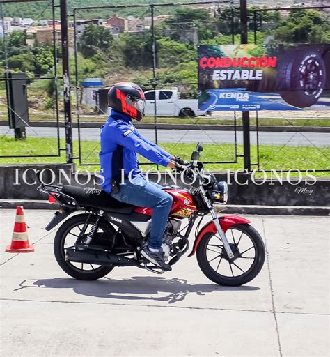 Seguridad Vial Y Demostraci N Pr Ctica Grupo Flores Toyota Honduras