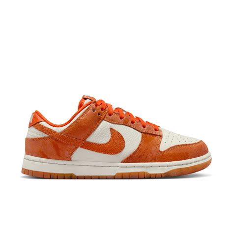 Nike Women S Dunk Low Total Orange Fn