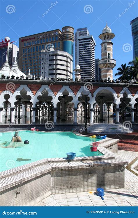 Historic Mosque Masjid Jamek At Kuala Lumpur Malaysia Editorial Stock