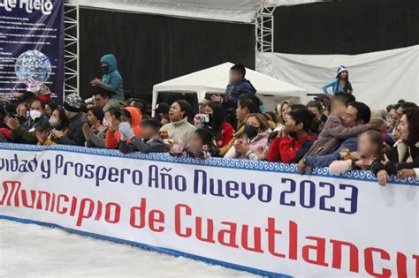 Filomeno Sarmiento Torres inauguró el encendido navideño en el Parque