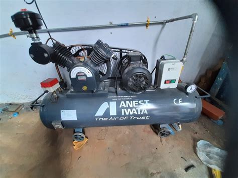 AC Single Phase Single Stage Anest Iwata Oil Free Air Compressor At Rs