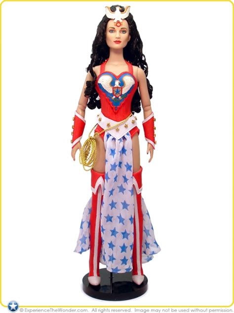 Tonner DC Stars Collection Character Figure Doll Wonder Woman