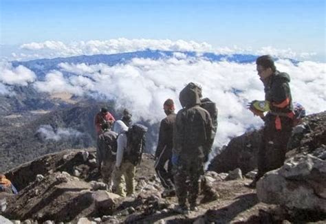 Rute Dan Jalur Pendakian Gunung Semeru Mahameru | Paket Wisata Bromo ...