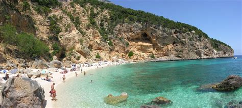 Playas De La Isla De Cerde A Que Parecen Piscinas Infinitas Entre