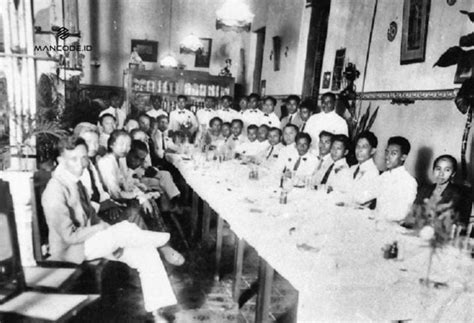 Sejarah Dan Isi Sumpah Gajah Mada Gramedia Literasi