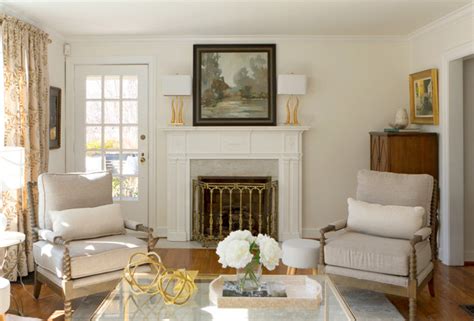 Clairmont In Benjamin Moore White Dove Oc Transitional Living