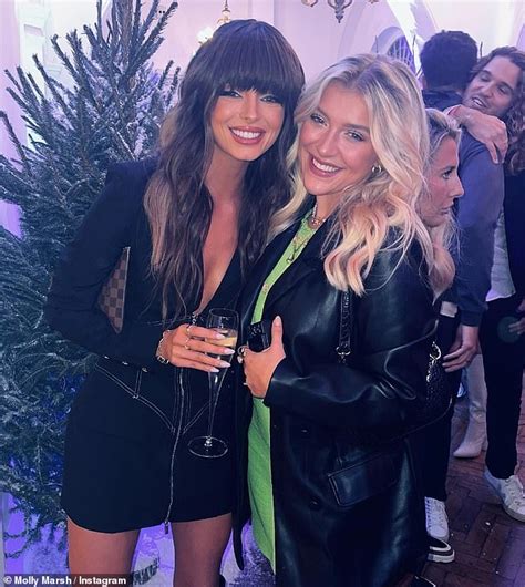 Love Islands Molly Marsh Reveals She Is Friends With New Bombshell Leah Taylor Daily Mail Online