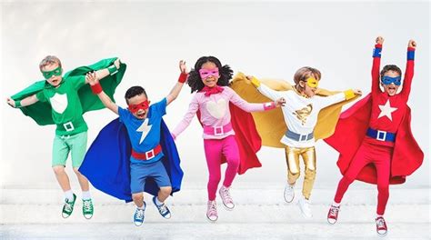 How practitioners can support children’s superhero play | Parenta.com