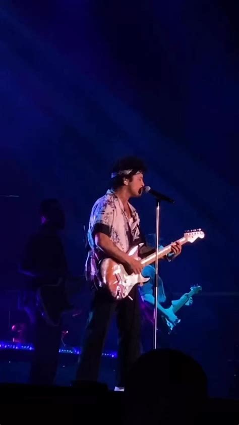 Talking To The Moon Bruno Mars Live In Manila 2023 Artofit