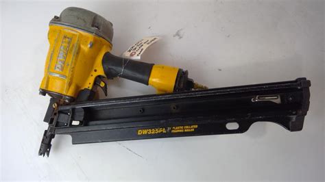Dewalt Pneumatic Framing Nailer Property Room