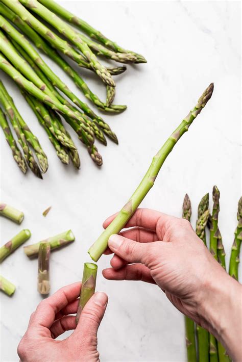 Quick And Easy Steamed Asparagus Garnish And Glaze