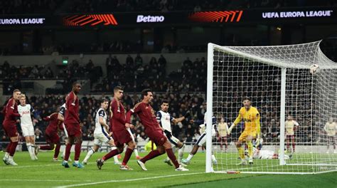 Tottenham Concede Late To Draw With Roma Five Things We Learned