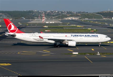 TC LNG Turkish Airlines Airbus A330 303 Photo By MINXUAN ZHANG ID