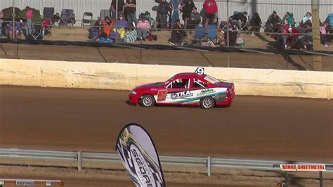 Carrick Speedway Junior Sedan New Stars Heat Youtube