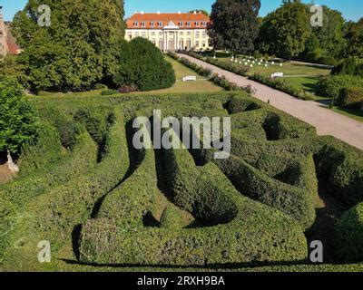 September Sachsen Anhalt Dessau Ro Lau Blick Auf Schloss