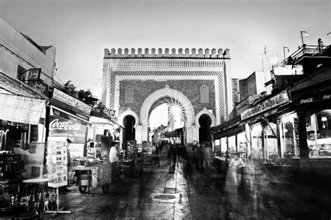 15 Breathtaking Pictures About Fez in Black and White