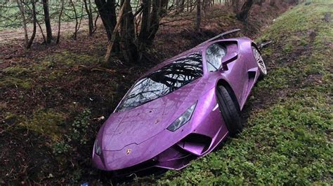 250000 Lamborghini Huracan Found Abandoned In A Ditch Fox News