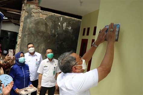 Tangsel Bedah Rumah Tak Layak Huni Tangerang