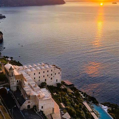 Il Vescovado A Conca Dei Marini Il Monastero Santa Rosa Hotel Spa