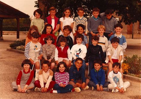 Photo De Classe Ce Ce De Ecole Primaire Saint Etienne De Saint