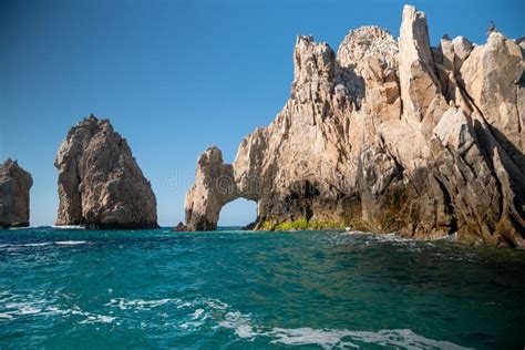 Cabo San Lucas Arch On The Pacific Ocean With Blue Waters Stock Photo