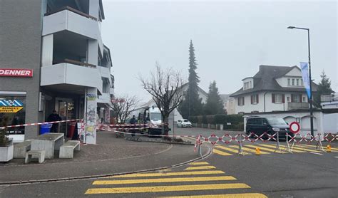 T Tungsdelikt In Rupperswil Frau Im Imbiss Mit Messerstichen