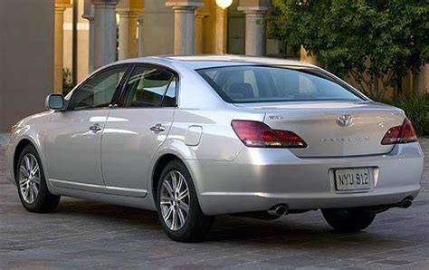 Photo Image Gallery And Touchup Paint Toyota Avalon In Classic Silver