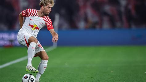 Kampl verlängert in Leipzig bis 2026 Sports Illustrated