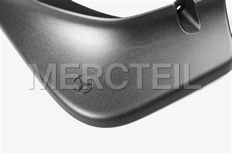 E Class Mud Flaps Kit 213 Genuine Mercedes Benz A2138900100 A2138900200