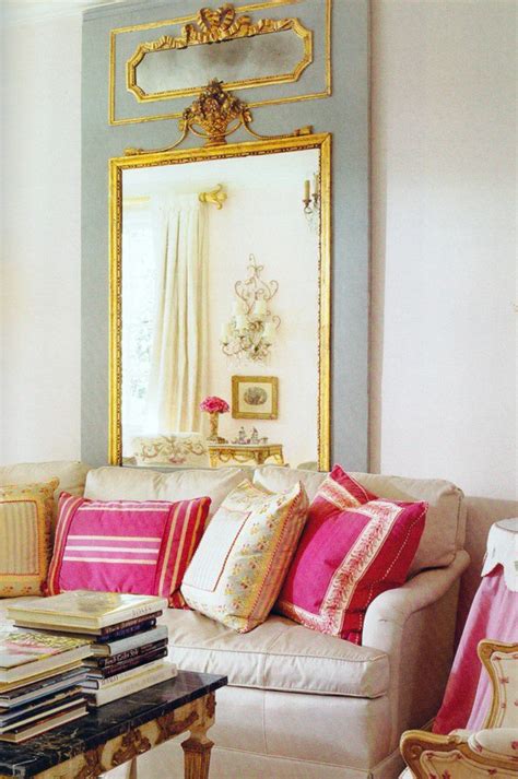 The Room: Fuchsia Pink